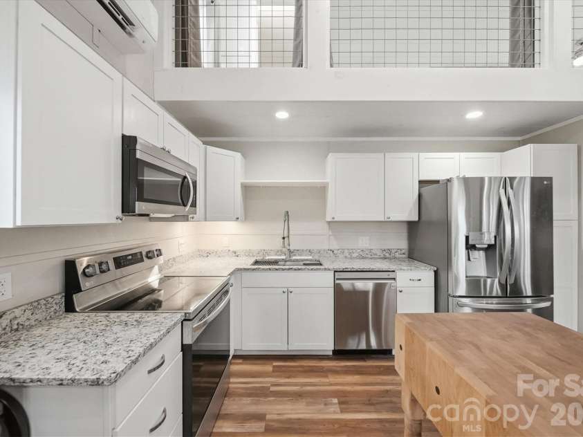 7039 Joe Bowman Avenue, Newland, NC 28657.  MLS# CAR4346324, YatesRealty ID 4873. 