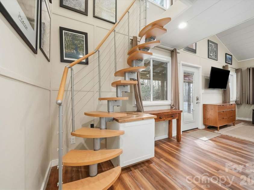 7039 Joe Bowman Avenue, Newland, NC 28657.  MLS# CAR4346324, YatesRealty ID 4873. 