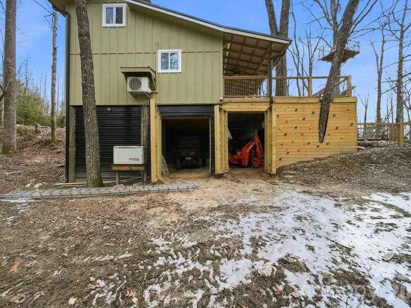 7039 Joe Bowman Avenue, Newland, NC 28657.  MLS# CAR4346324, YatesRealty ID 4873. 