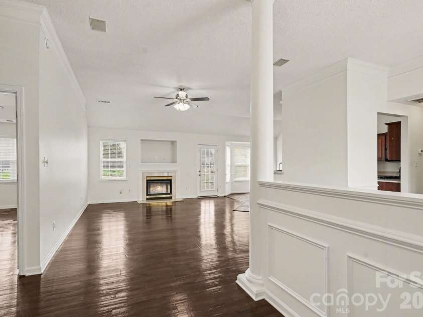 9411 Misty Arbor Way, Charlotte, NC 28269.  MLS# CAR4356046, YatesRealty ID 4873. 