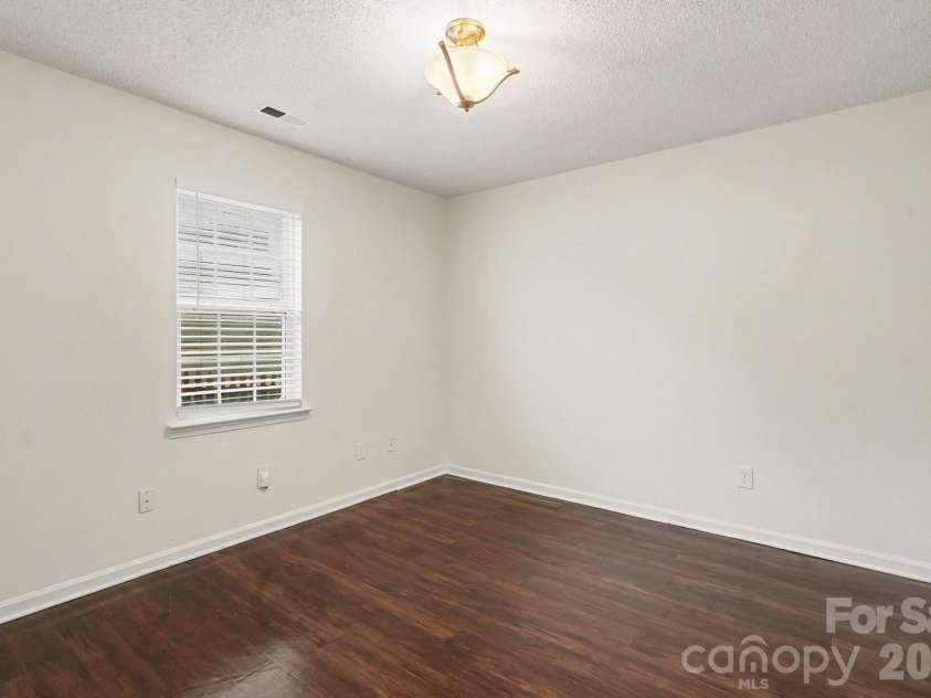 9411 Misty Arbor Way, Charlotte, NC 28269.  MLS# CAR4356046, YatesRealty ID 4873. 