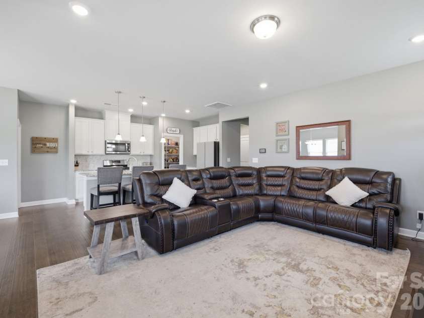 5281 Turtle Creek Drive, Denver, NC 28037.  MLS# CAR4415727, YatesRealty ID 48730. 