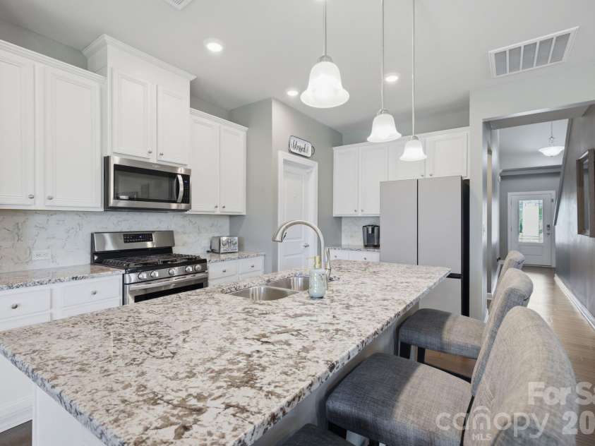 5281 Turtle Creek Drive, Denver, NC 28037.  MLS# CAR4415727, YatesRealty ID 48730. 