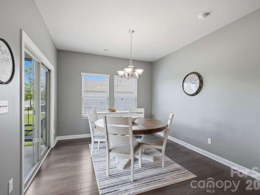 5281 Turtle Creek Drive, Denver, NC 28037.  MLS# CAR4415727, YatesRealty ID 48730. Dining area