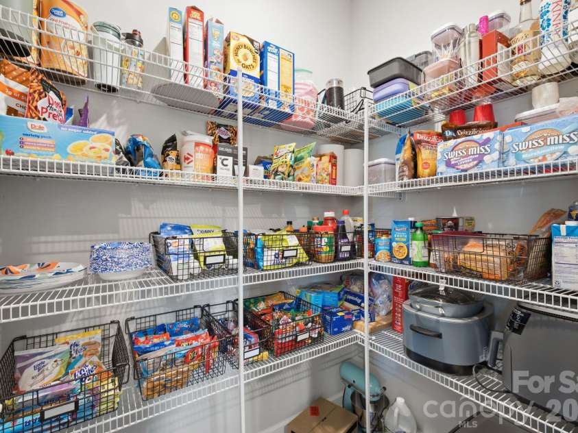 5281 Turtle Creek Drive, Denver, NC 28037.  MLS# CAR4415727, YatesRealty ID 48730. Pantry