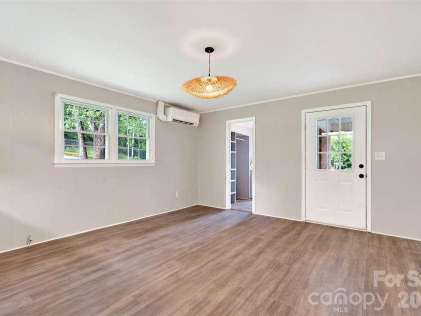2406 Nix Creek Road, Marion, NC 28752.  MLS# CAR4421289, YatesRealty ID 48731. 