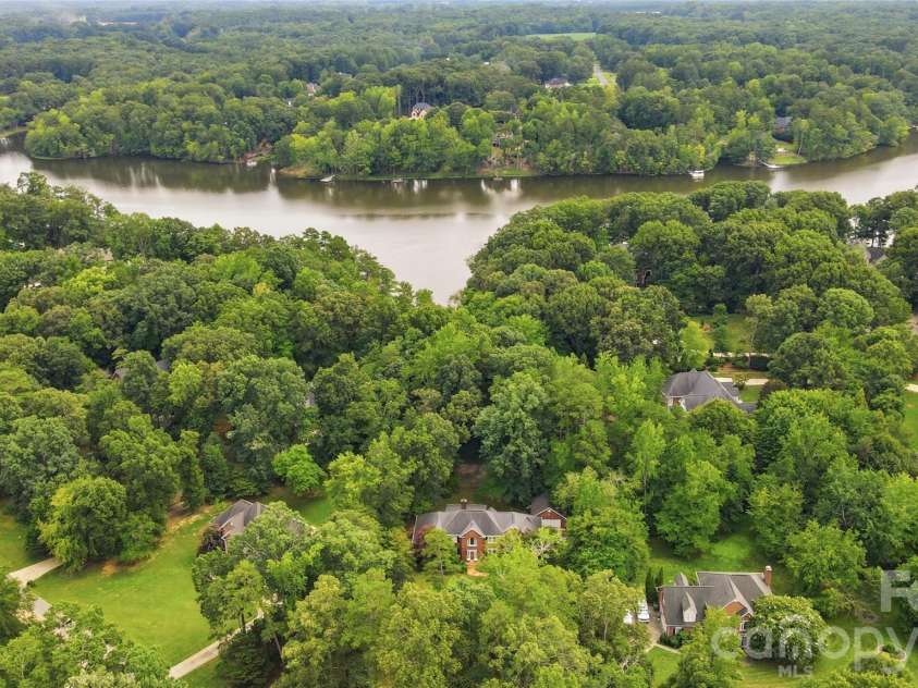 1006 Waterview Lane, Monroe, NC 28110.  MLS# CAR4416929, YatesRealty ID 48732. 