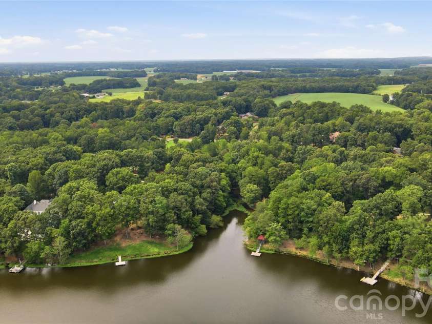 1006 Waterview Lane, Monroe, NC 28110.  MLS# CAR4416929, YatesRealty ID 48732. 
