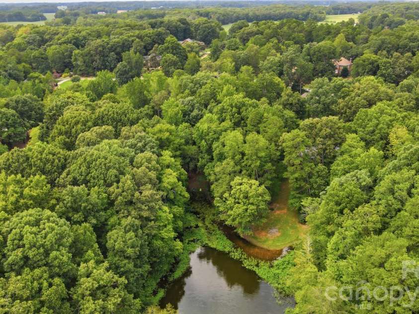 1006 Waterview Lane, Monroe, NC 28110.  MLS# CAR4416929, YatesRealty ID 48732. 