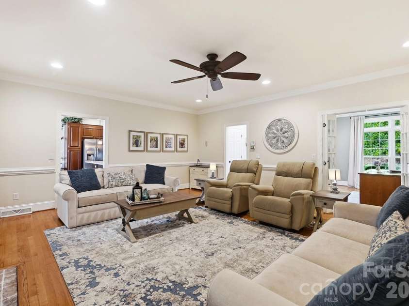 1006 Waterview Lane, Monroe, NC 28110.  MLS# CAR4416929, YatesRealty ID 48732. 