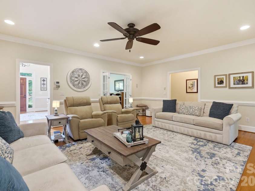 1006 Waterview Lane, Monroe, NC 28110.  MLS# CAR4416929, YatesRealty ID 48732. 