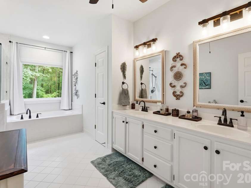 1006 Waterview Lane, Monroe, NC 28110.  MLS# CAR4416929, YatesRealty ID 48732. 