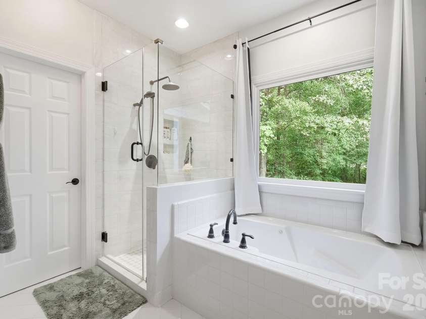 1006 Waterview Lane, Monroe, NC 28110.  MLS# CAR4416929, YatesRealty ID 48732. 