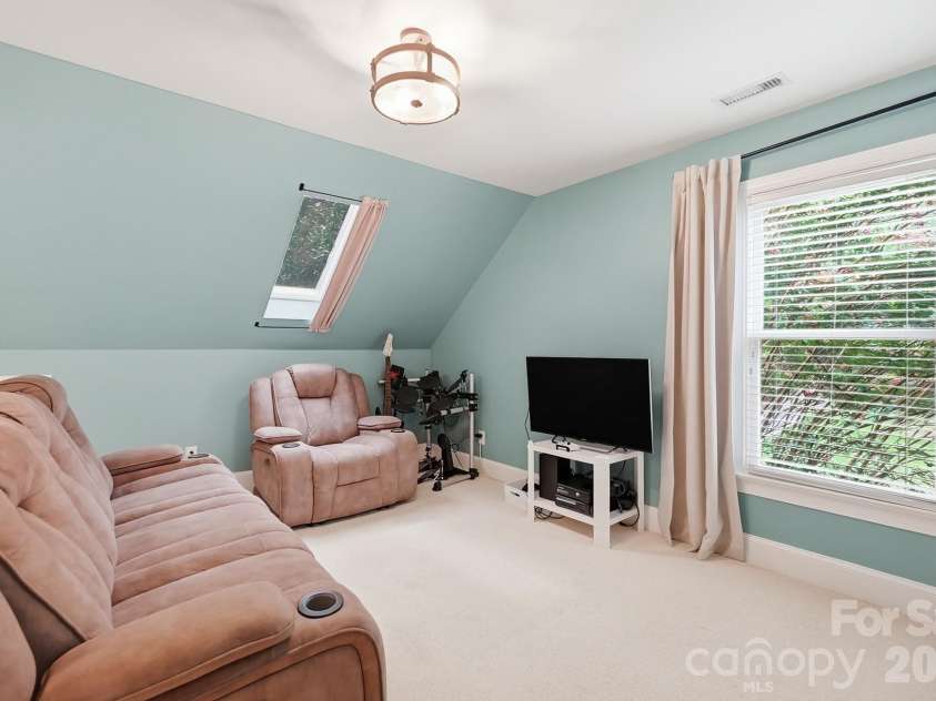 1006 Waterview Lane, Monroe, NC 28110.  MLS# CAR4416929, YatesRealty ID 48732. 