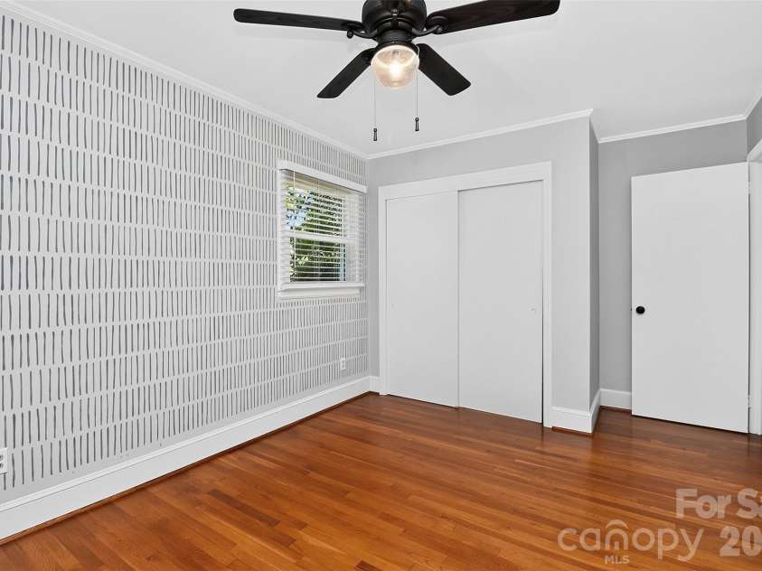 831 Faircrest Drive, Charlotte, NC 28210.  MLS# CAR4421440, YatesRealty ID 48734. 3rd bedroom
