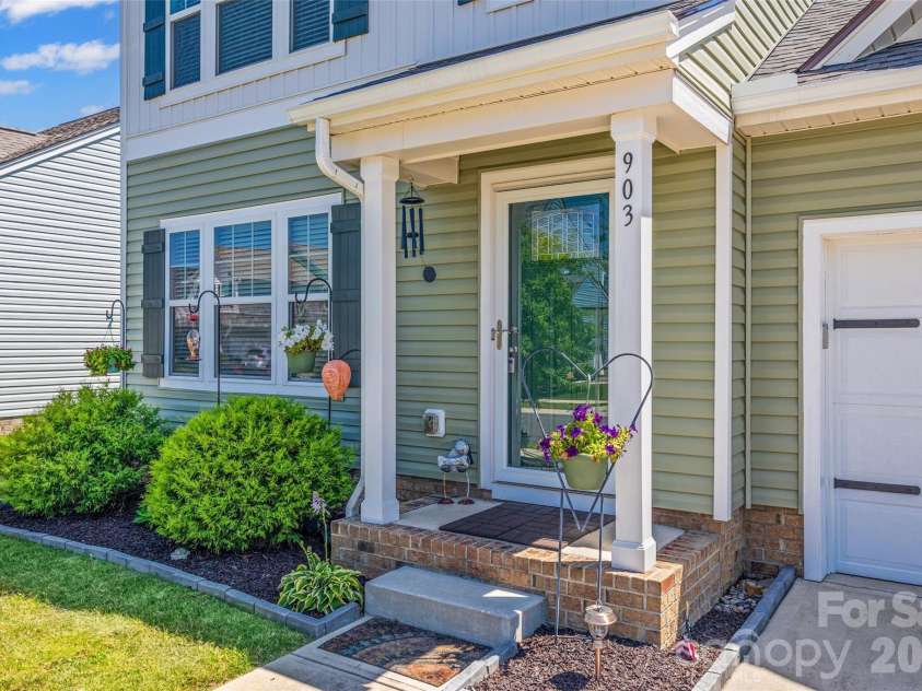 903 Von Buren Boulevard, Rock Hill, SC 29730.  MLS# CAR4421559, YatesRealty ID 48735. 