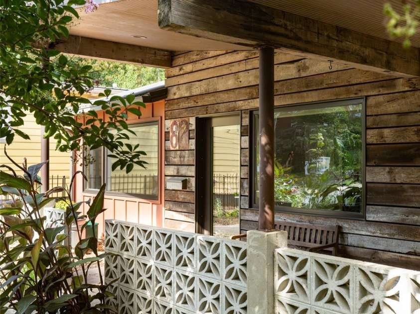 82 Mount Clare Avenue, Asheville, NC 28801.  MLS# CAR4421448, YatesRealty ID 48736. 