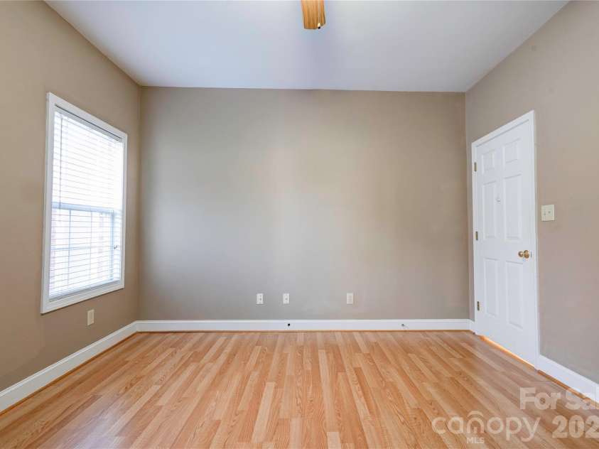 150 Columns Circle, Shelby, NC 28150.  MLS# CAR4323009, YatesRealty ID 4874. Bedroom 2