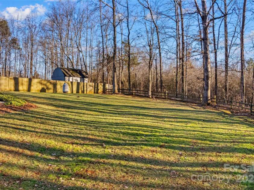 2740 Hill Top Drive, Salisbury, NC 28147.  MLS# CAR4210543, YatesRealty ID 4874. 