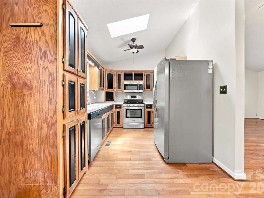 9 Daniel Circle, Granite Falls, NC 28630.  MLS# CAR4420218, YatesRealty ID 48740. 