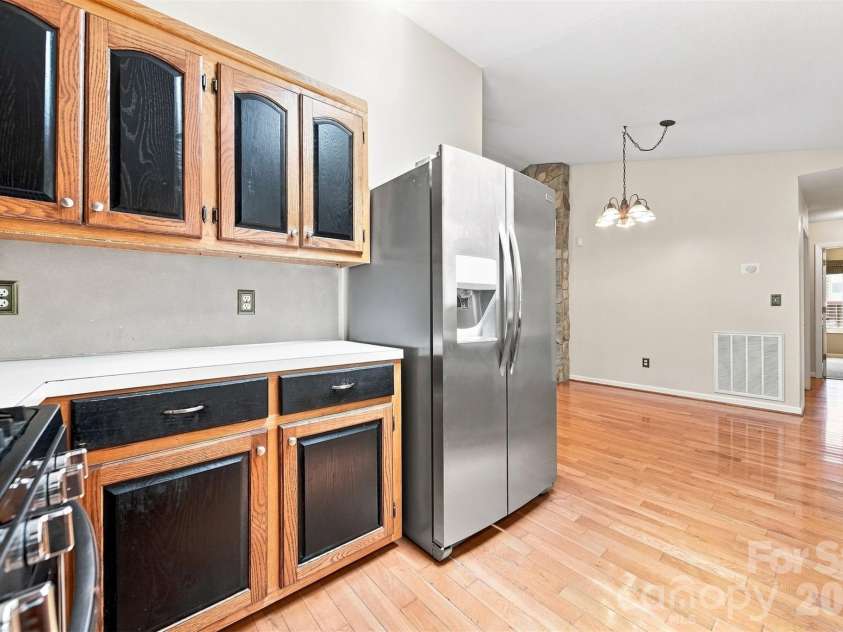 9 Daniel Circle, Granite Falls, NC 28630.  MLS# CAR4420218, YatesRealty ID 48740. 