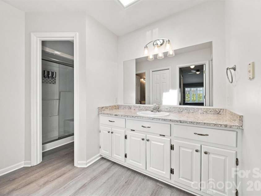 9 Daniel Circle, Granite Falls, NC 28630.  MLS# CAR4420218, YatesRealty ID 48740. 
