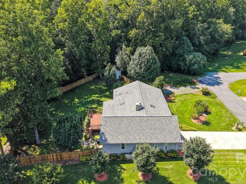 9 Daniel Circle, Granite Falls, NC 28630.  MLS# CAR4420218, YatesRealty ID 48740. 