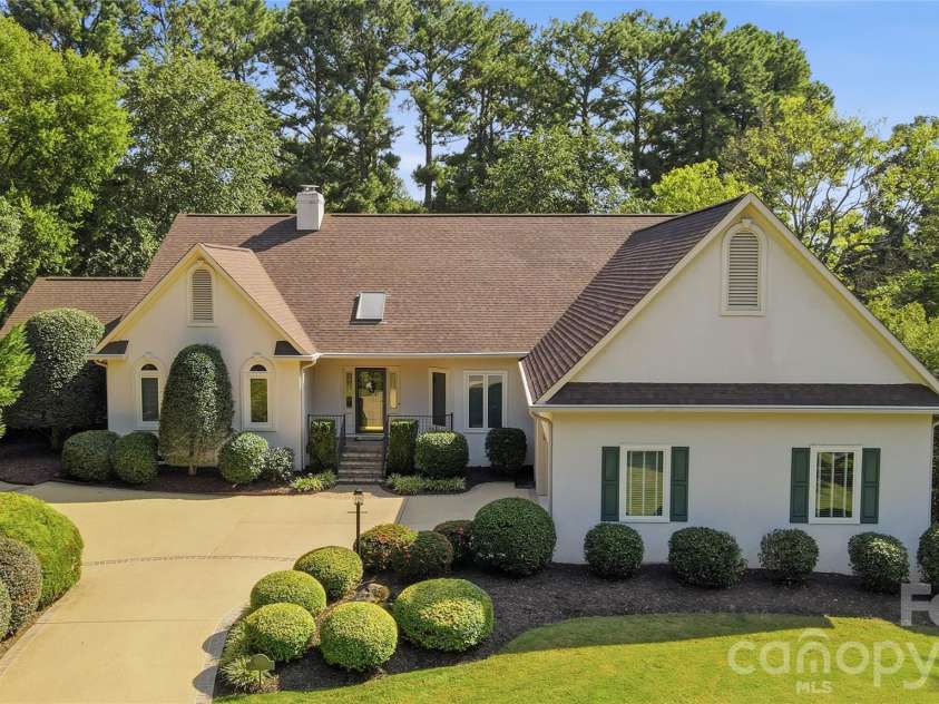 1159 Asheford Green Avenue, Concord, NC 28027.  MLS# CAR4420237, YatesRealty ID 48741. 