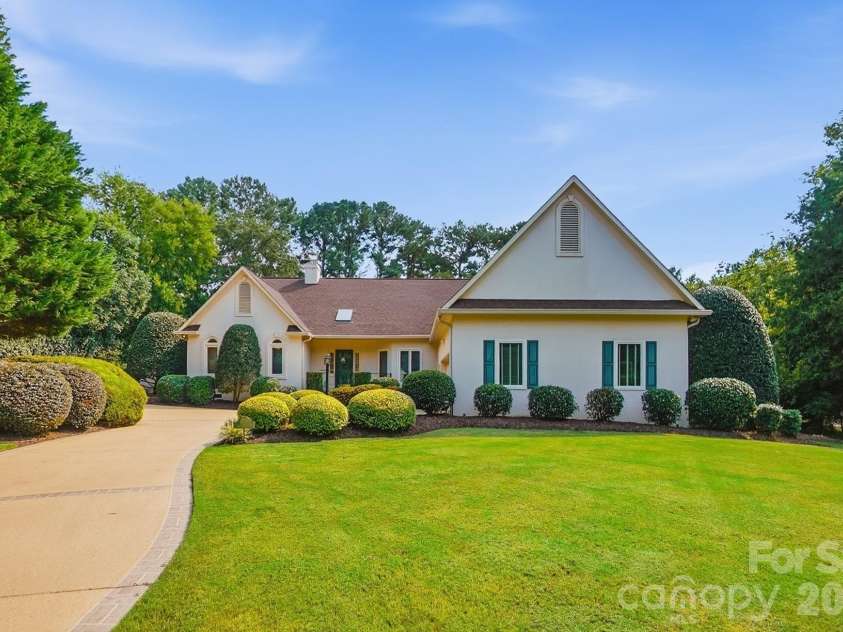 1159 Asheford Green Avenue, Concord, NC 28027.  MLS# CAR4420237, YatesRealty ID 48741. 