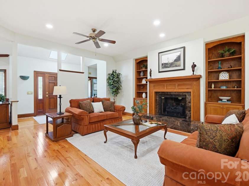 1159 Asheford Green Avenue, Concord, NC 28027.  MLS# CAR4420237, YatesRealty ID 48741. 