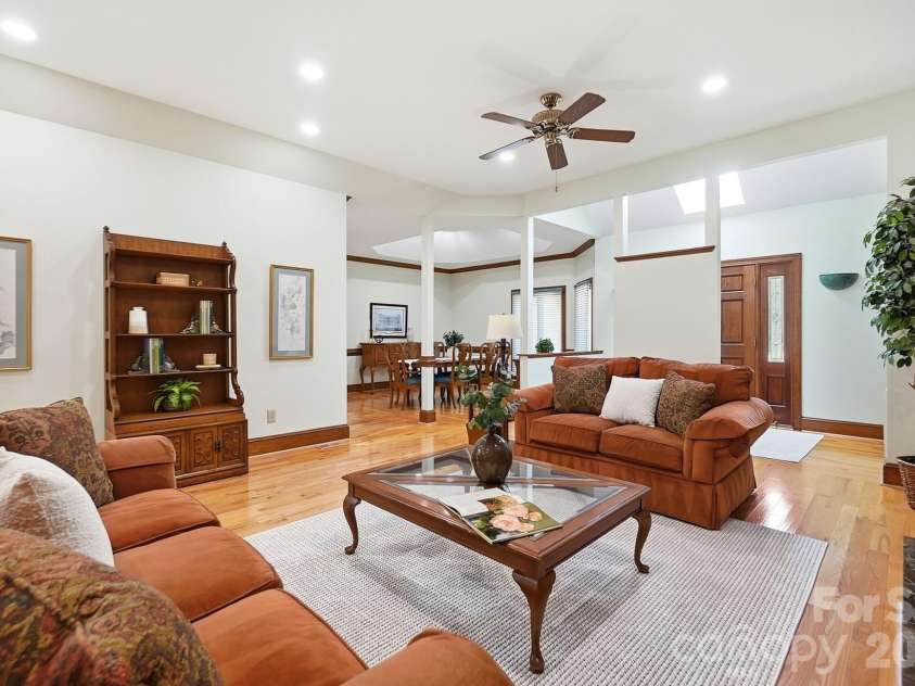 1159 Asheford Green Avenue, Concord, NC 28027.  MLS# CAR4420237, YatesRealty ID 48741. 