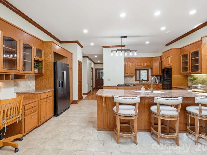 1159 Asheford Green Avenue, Concord, NC 28027.  MLS# CAR4420237, YatesRealty ID 48741. 