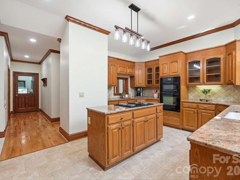 1159 Asheford Green Avenue, Concord, NC 28027.  MLS# CAR4420237, YatesRealty ID 48741. 