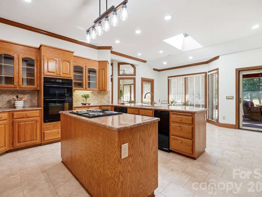 1159 Asheford Green Avenue, Concord, NC 28027.  MLS# CAR4420237, YatesRealty ID 48741. 