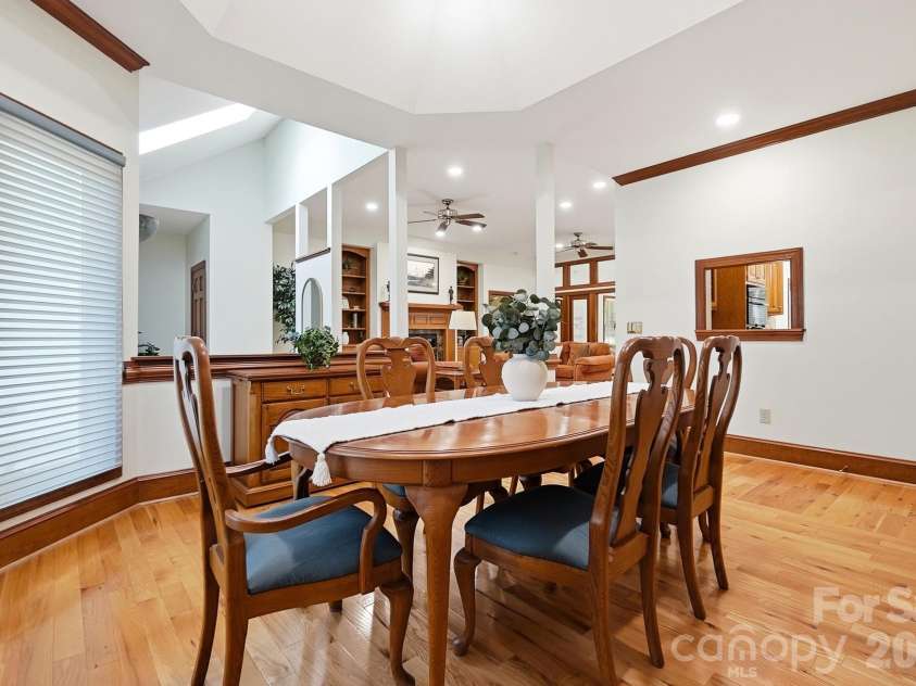 1159 Asheford Green Avenue, Concord, NC 28027.  MLS# CAR4420237, YatesRealty ID 48741. 