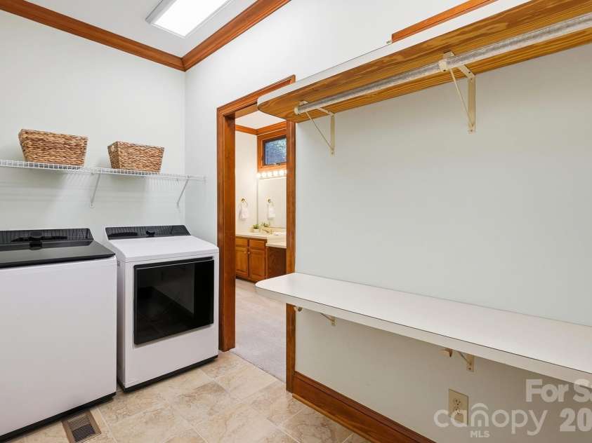 1159 Asheford Green Avenue, Concord, NC 28027.  MLS# CAR4420237, YatesRealty ID 48741. 