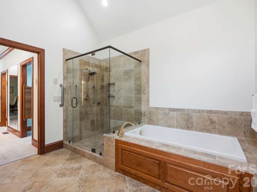 1159 Asheford Green Avenue, Concord, NC 28027.  MLS# CAR4420237, YatesRealty ID 48741. 