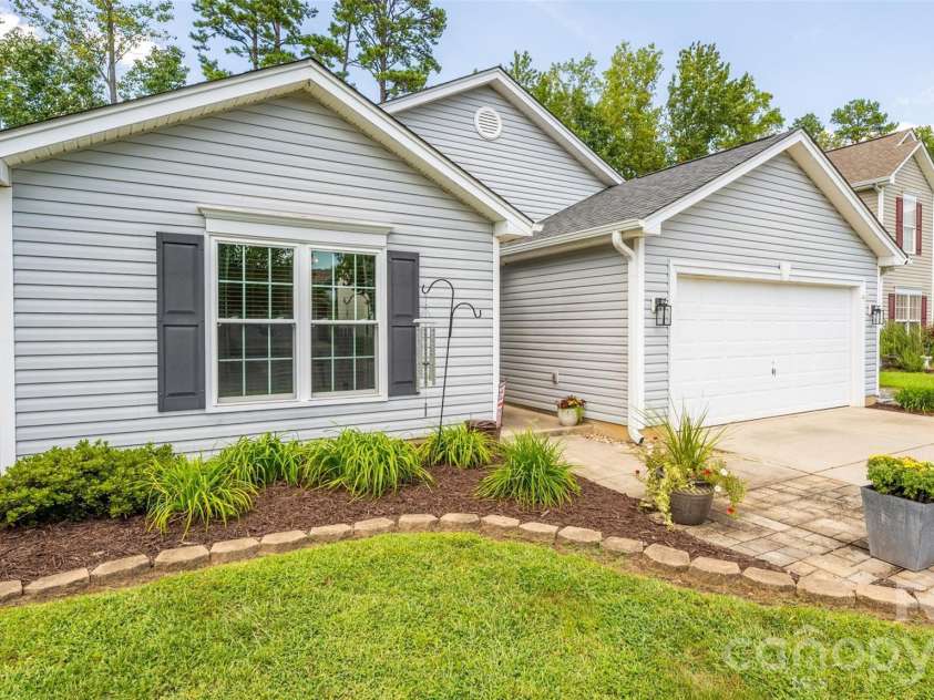 123 Austin Run Court, Kannapolis, NC 28083.  MLS# CAR4420366, YatesRealty ID 48743. 