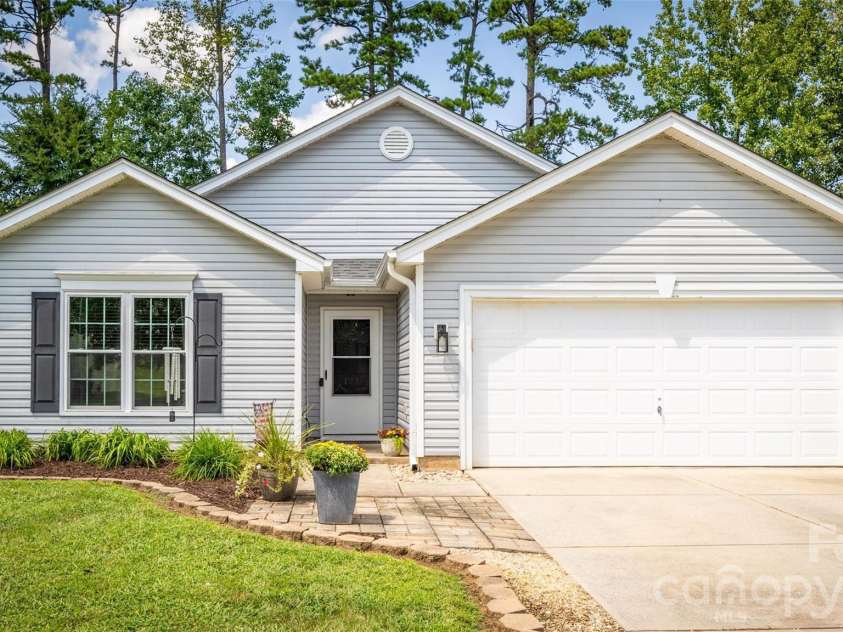 123 Austin Run Court, Kannapolis, NC 28083.  MLS# CAR4420366, YatesRealty ID 48743. 