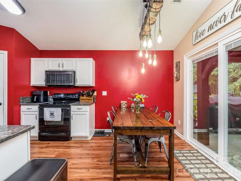 123 Austin Run Court, Kannapolis, NC 28083.  MLS# CAR4420366, YatesRealty ID 48743. 