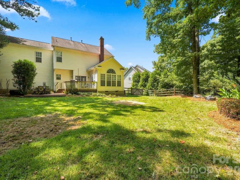 104 Oak Grove Court, Fort Mill, SC 29715.  MLS# CAR4420444, YatesRealty ID 48747. 