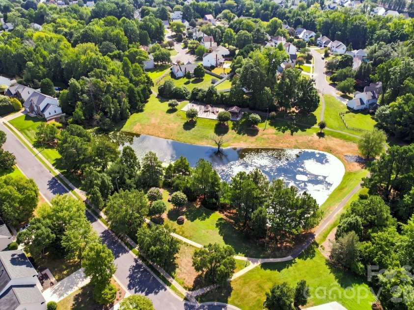104 Oak Grove Court, Fort Mill, SC 29715.  MLS# CAR4420444, YatesRealty ID 48747. 
