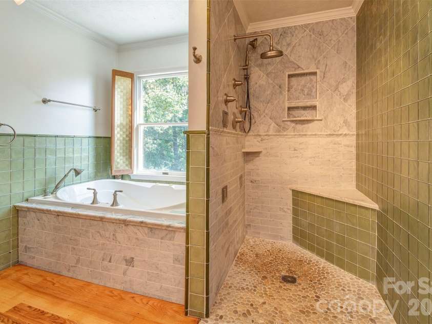 64 Greenridge Road, Weaverville, NC 28787.  MLS# CAR4420101, YatesRealty ID 48748. 
