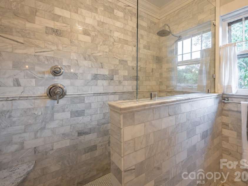 947 Hwy 226 Highway, Bakersville, NC 28705.  MLS# CAR4420320, YatesRealty ID 48749. 