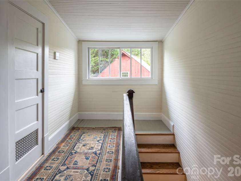 947 Hwy 226 Highway, Bakersville, NC 28705.  MLS# CAR4420320, YatesRealty ID 48749. 