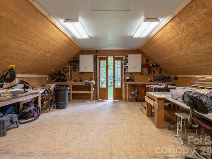 947 Hwy 226 Highway, Bakersville, NC 28705.  MLS# CAR4420320, YatesRealty ID 48749. 