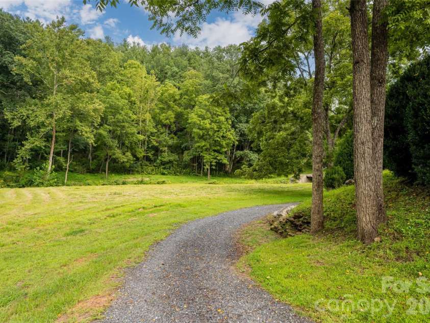 947 Hwy 226 Highway, Bakersville, NC 28705.  MLS# CAR4420320, YatesRealty ID 48749. 