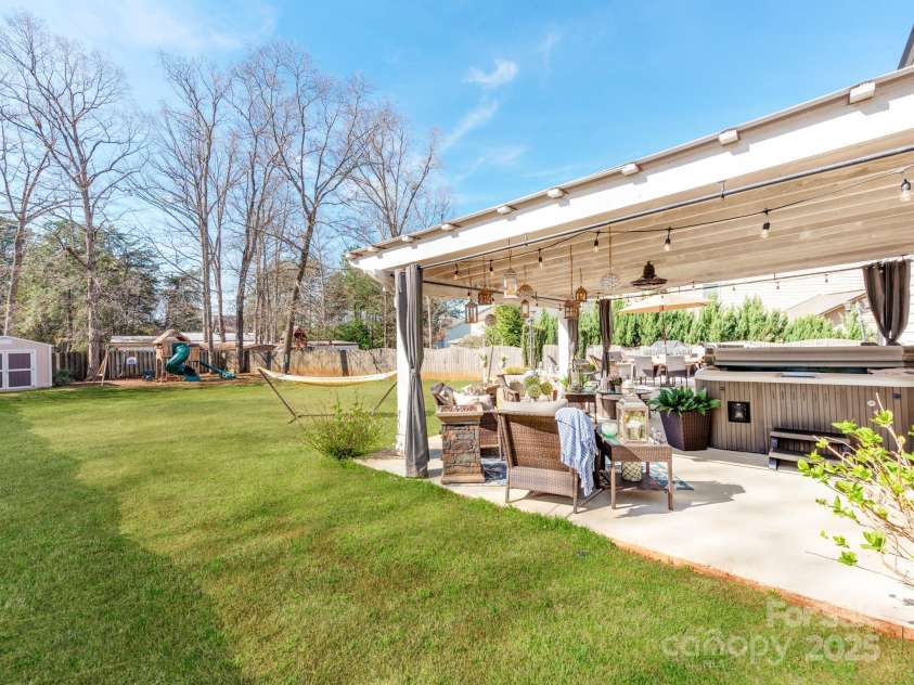 12510 Pine Terrace Court, Charlotte, NC 28273.  MLS# CAR4237529, YatesRealty ID 4875. 