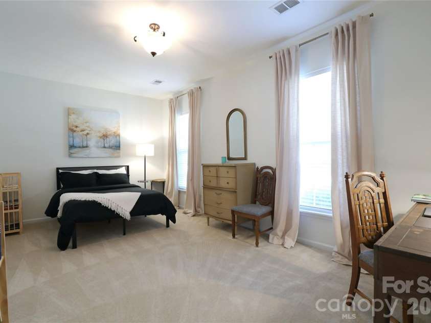 9112 Duckhorn Drive, Charlotte, NC 28277.  MLS# CAR4419654, YatesRealty ID 48751. 