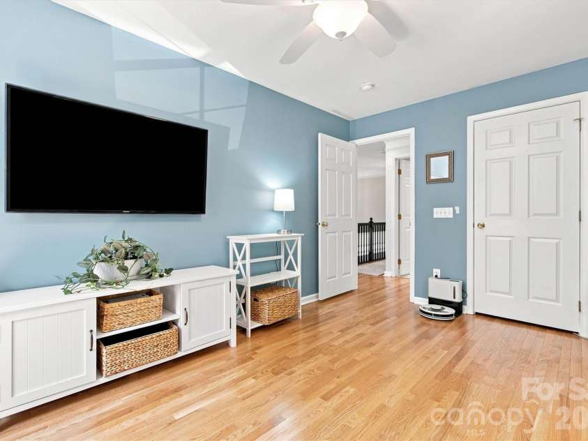 3686 Lake Bluff Drive, Sherrills Ford, NC 28673.  MLS# CAR4419580, YatesRealty ID 48752. 
